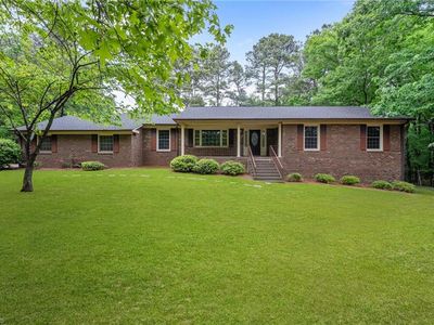 3047 Isley Dr