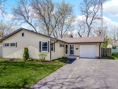 326 Delcy Dr