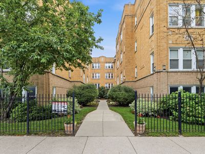 4343 N Sacramento Ave APT 2A