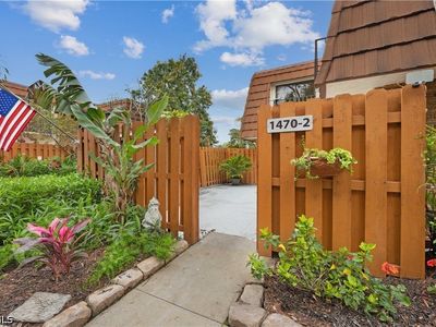 1470 Park Shore Cir APT 2