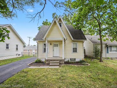 2229 Rosemary Ave