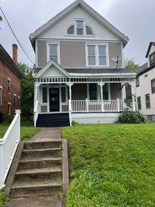 1812 Kinney Ave