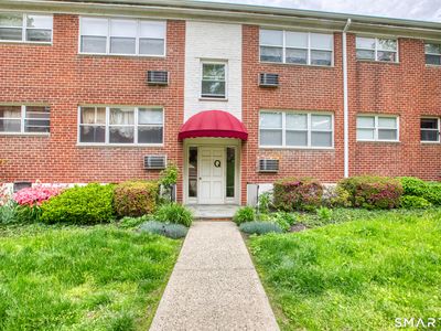 11 Bedford Avenue #Q2