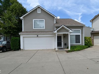 2453 Grand Fir Dr