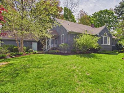 30 Forest Rd W