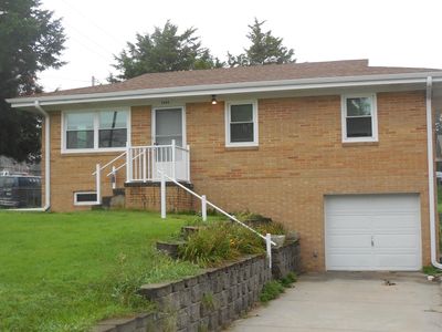 7401 Schuyler Dr