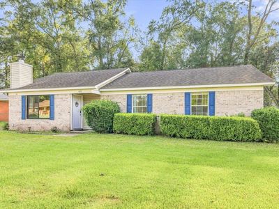1105 Bonnie Dr