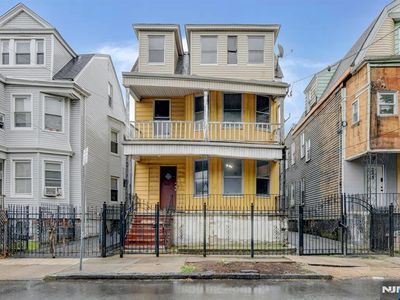 Property at 249 4th St, Newark, NJ