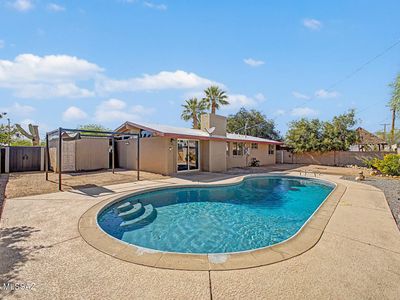 1149 S Lehigh Dr
