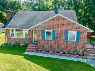 9005 Tammy Rd