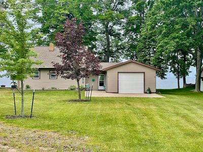 573 Arrowhead Beach Rd