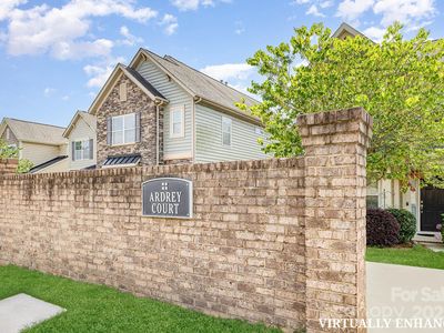 10105 Community House Rd