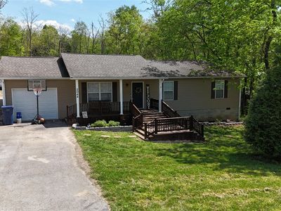 2044 Sugarwood Dr