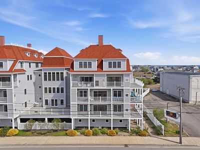 233 Beach Rd #A11