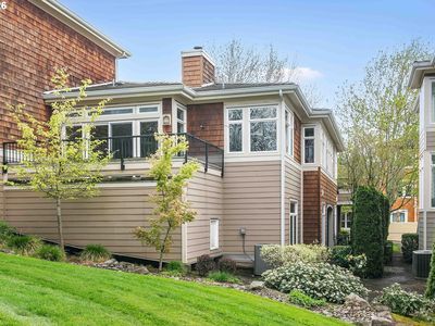 3043 NW Montara Loop