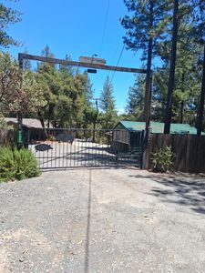 212265 N Manzanita Way