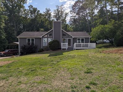 6025 Twin Pines Way