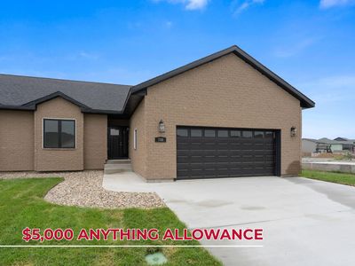 706 W Opal Ln