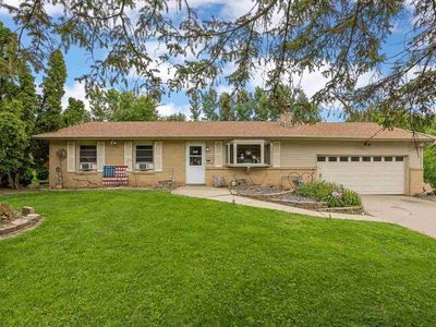 Property at 1613 13th St, Coralville, IA