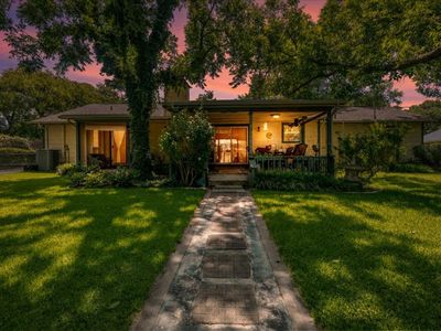 3908 Bandera Dr