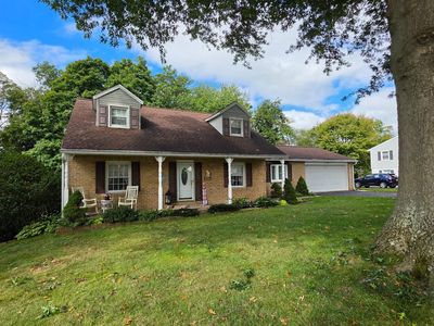 Property at 12 Winchester Rd, Shrewsbury, PA
