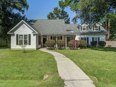 803 Bunkhouse Dr