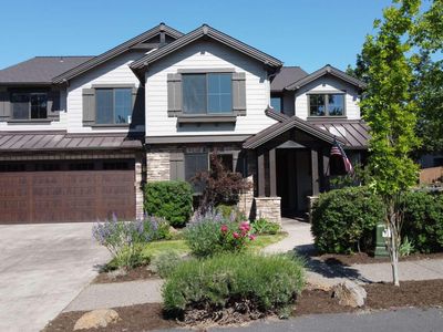 61152 SE Sydney Harbor Dr