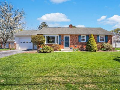 81 Peach Ave