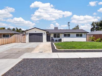 217 Morada Ln