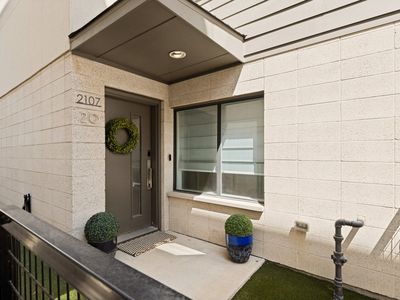 2107 Bennett Ave Unit 20