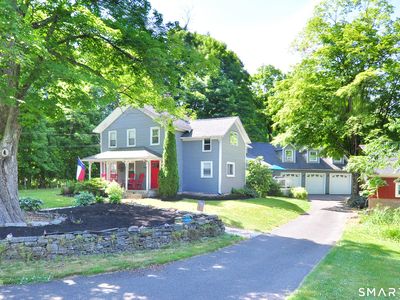 25 Notch Road
