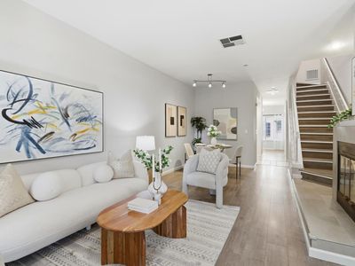 962 Belmont Ter Unit 9