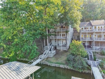 50 Red Oak Point
