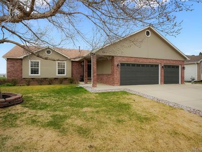 953 N Greeley Avenue