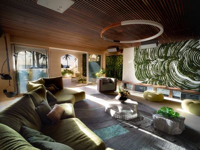 7811 Fisher Island Dr #7811