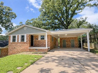 Property at 1112 N Hughes St, Little Rock, AR