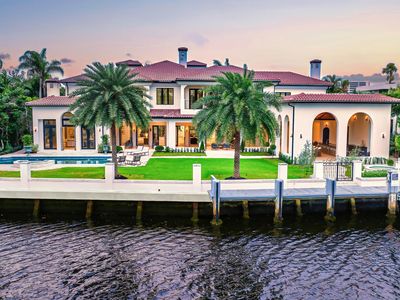 1207 Spanish River Road