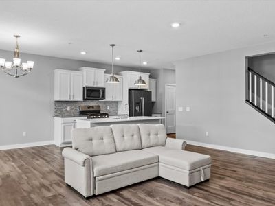 18320 Glastonbury Dr