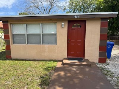 2221 NW 6th Court