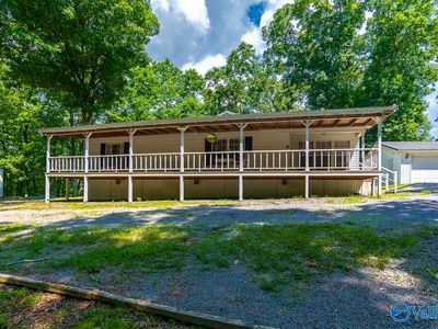 1095 Holiday Shores Rd