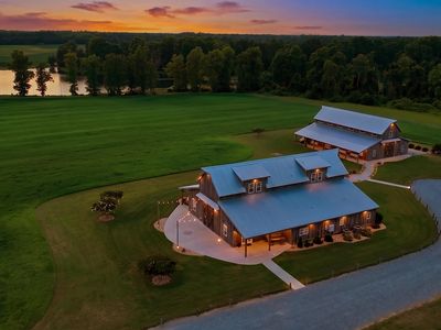 2725 Benson Hardee Rd