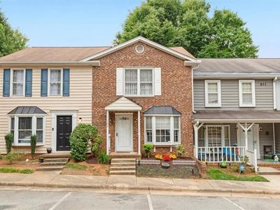811 Ashebrook Dr APT 102