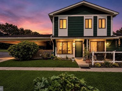 64 Woodway Dr