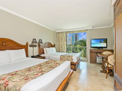 2045 Kalakaua Ave APT 401