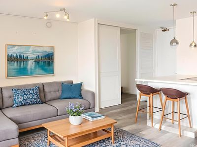 320 Liliuokalani Ave APT 902