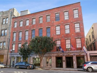 448 Julia St APT 208