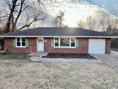 83 Grand Circle Dr
