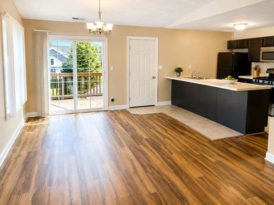 10215D Metalmark Ln