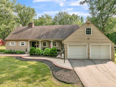 26 Westwood Dr