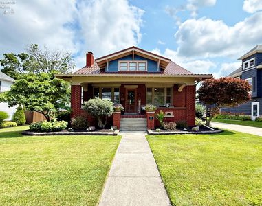 215 Melmore St